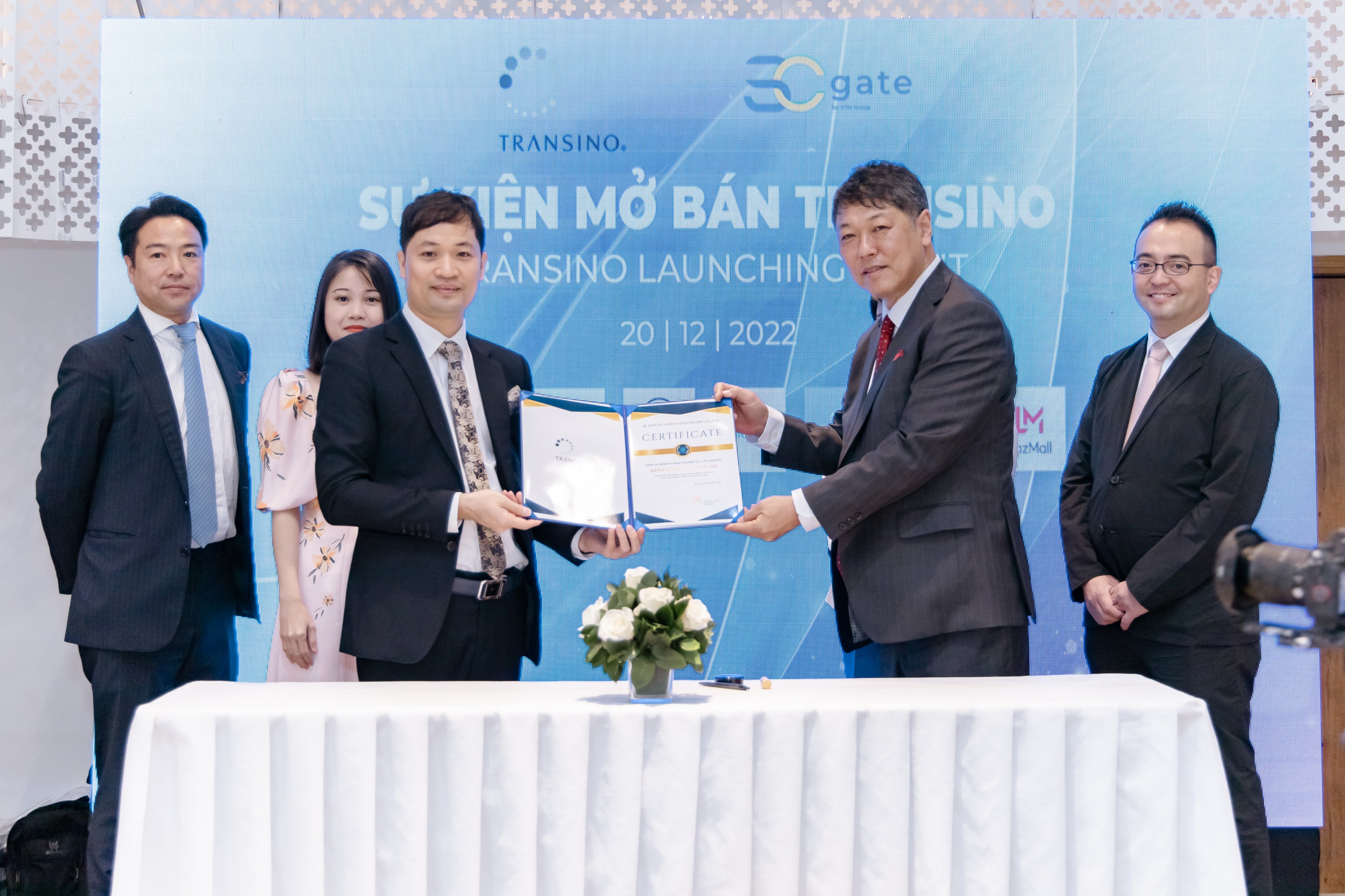 Lễ ra mắt Thương hiệu dưỡng trắng da cao cấp TRANSINO tại Việt Nam